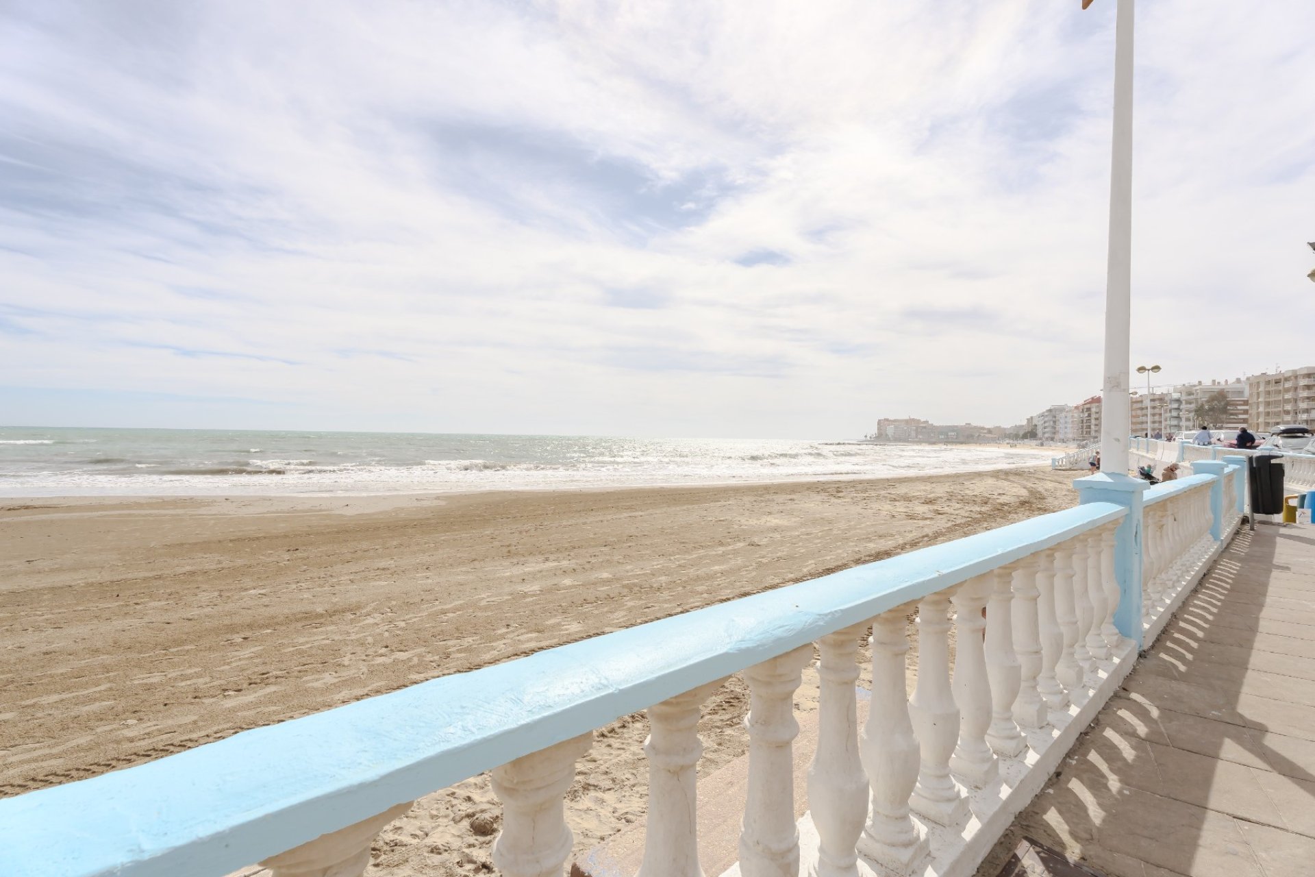 Herverkoop - Apartment -
Torrevieja - Playa Los Locos