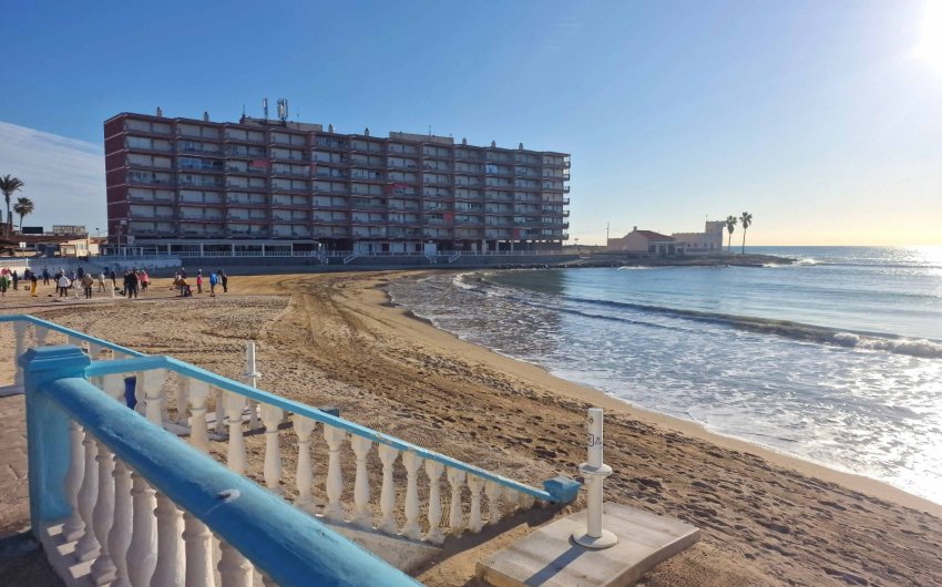 Herverkoop - Apartment -
Torrevieja - Playa Los Locos