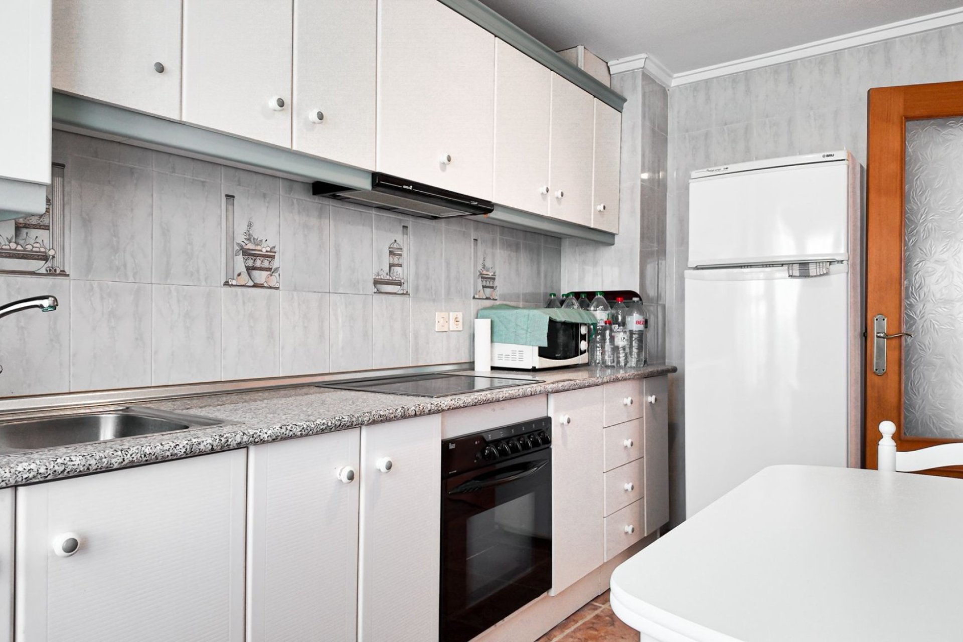 Herverkoop - Apartment -
Torrevieja - Playa Los Naufragos