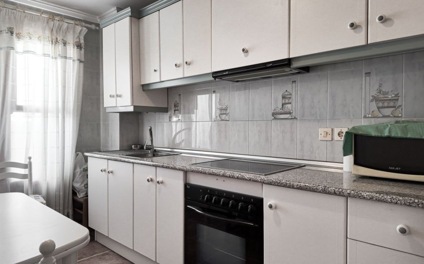 Herverkoop - Apartment -
Torrevieja - Playa Los Naufragos