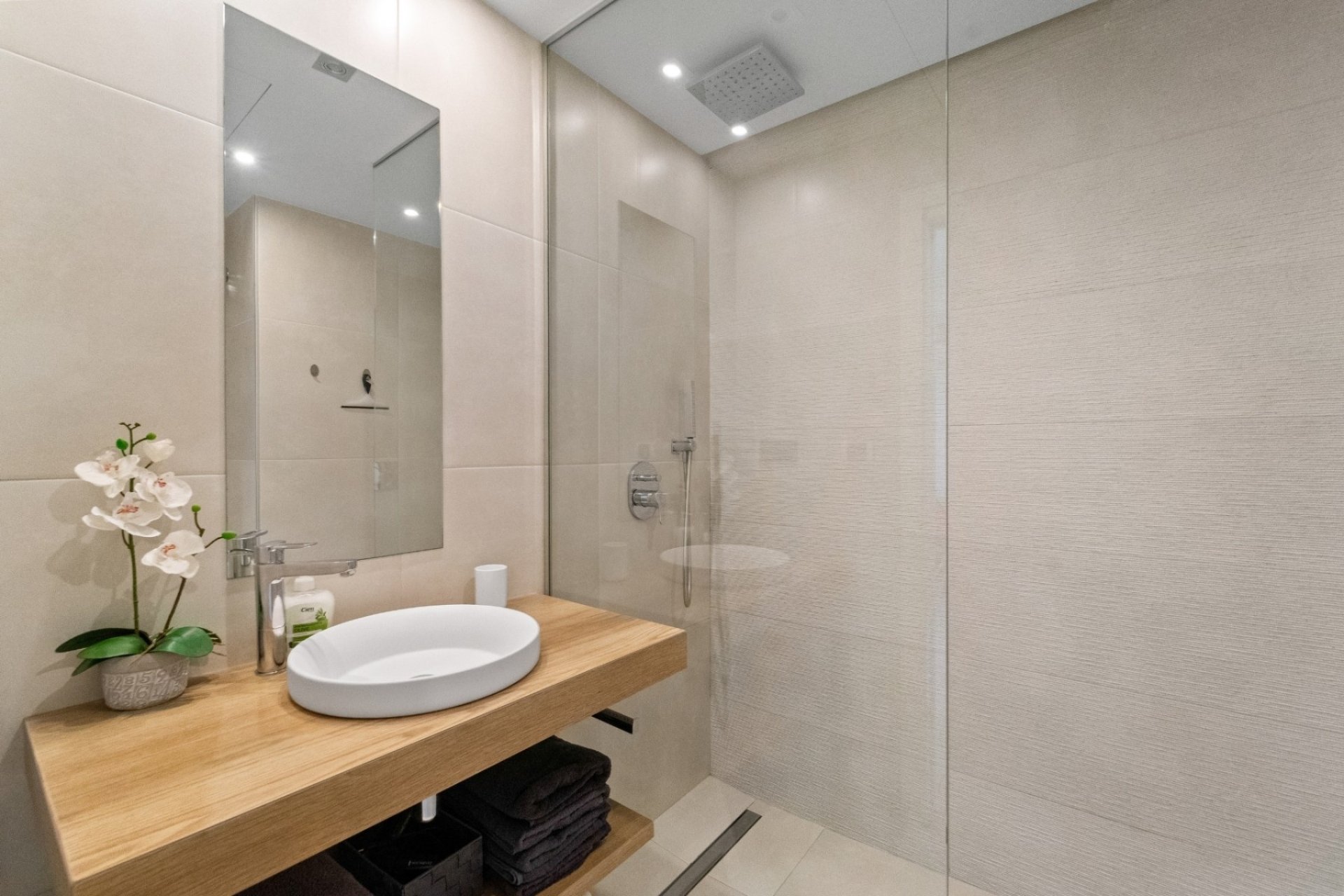 Herverkoop - Apartment -
Torrevieja - Punta Prima