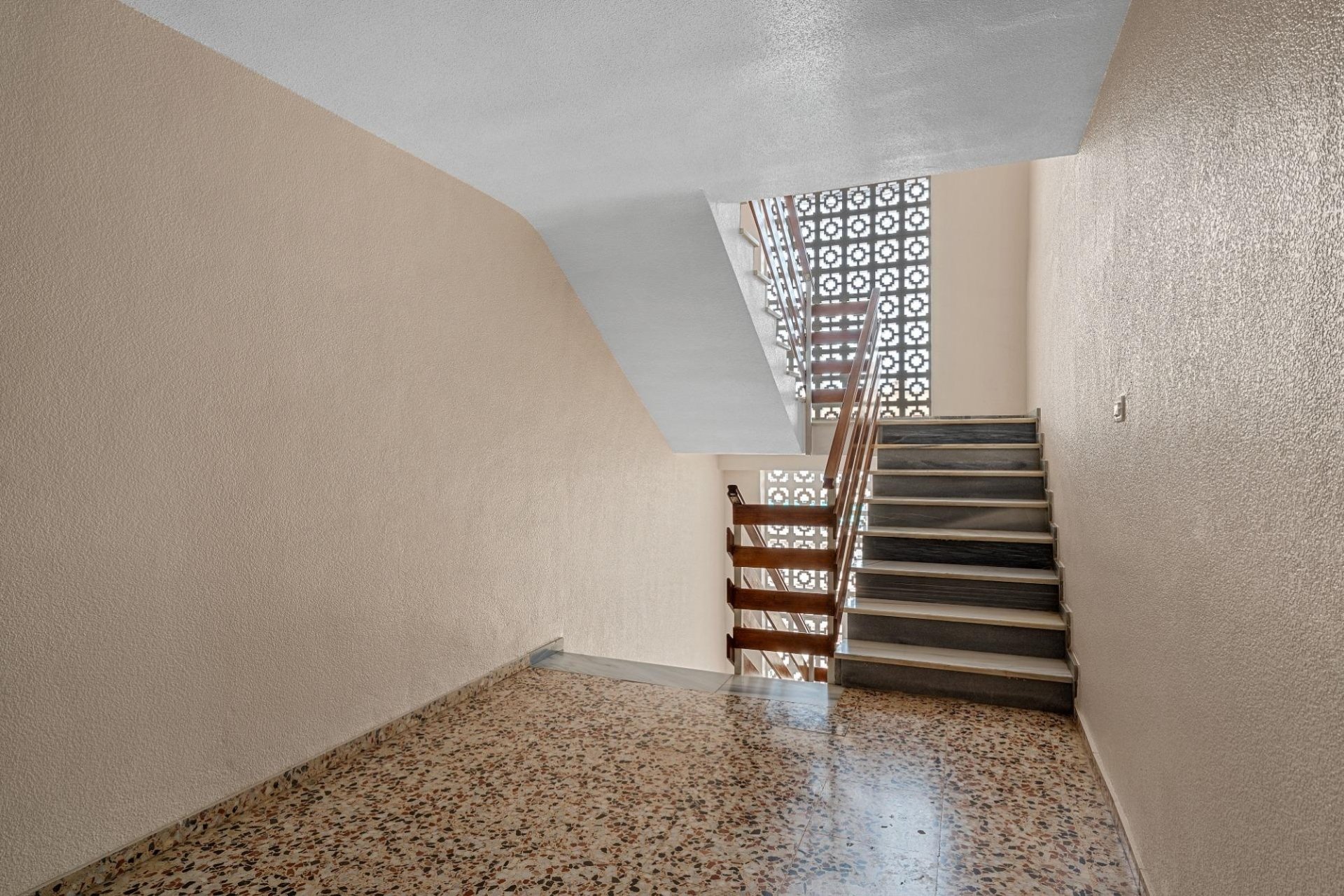Herverkoop - Apartment -
Torrevieja - Punta Prima