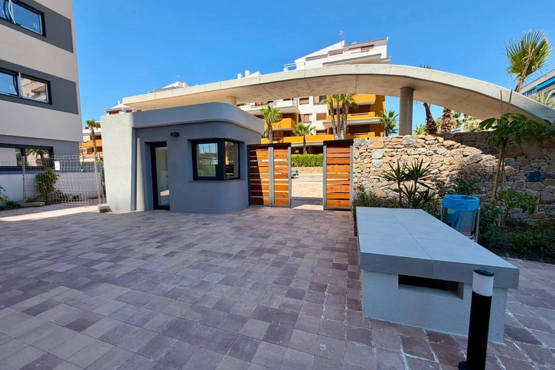 Herverkoop - Apartment -
Torrevieja - Punta Prima
