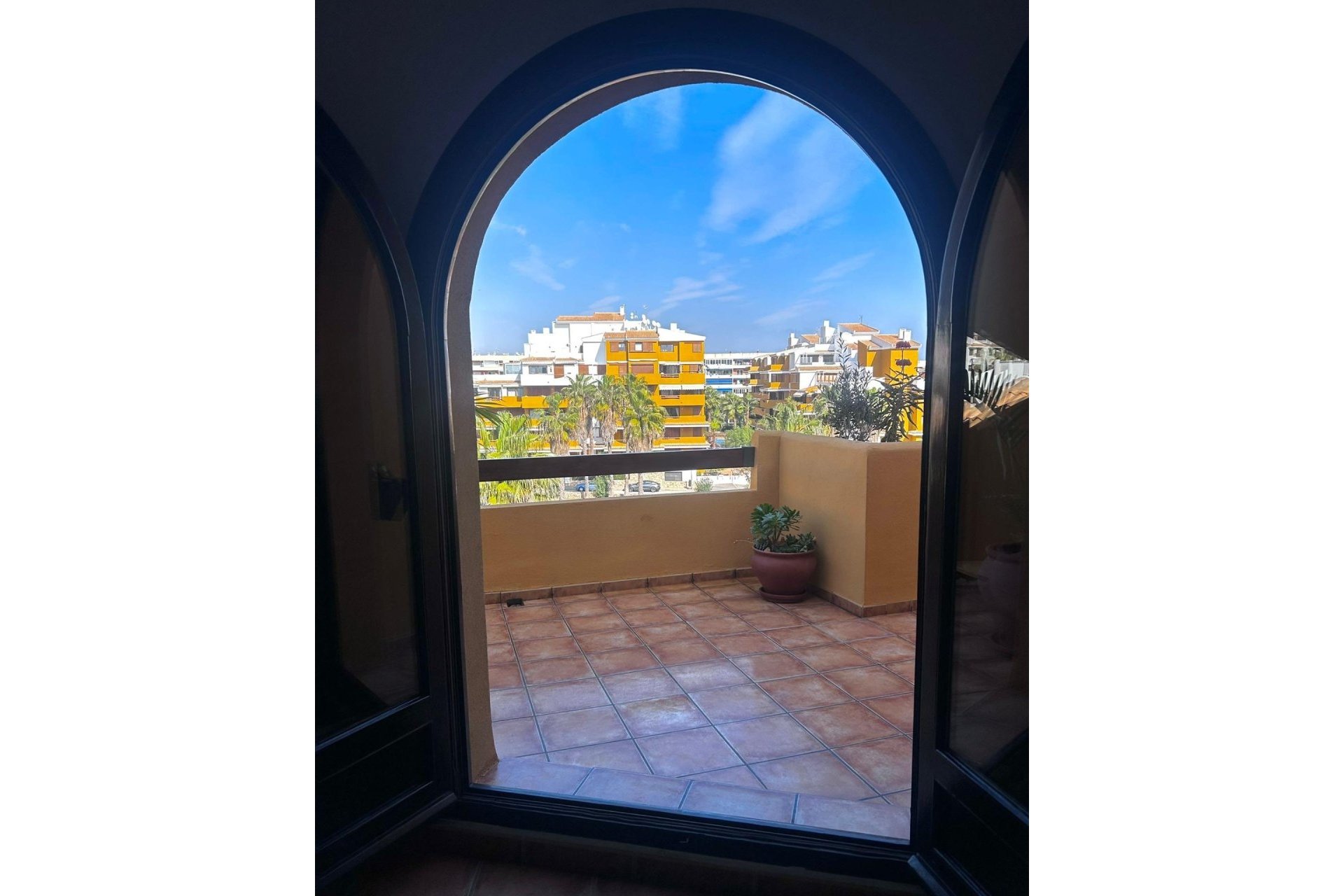 Herverkoop - Apartment -
Torrevieja - Punta Prima