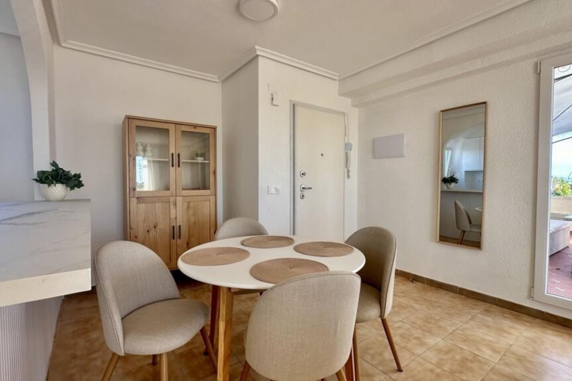 Herverkoop - Apartment -
Torrevieja - Punta Prima