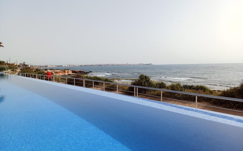 Herverkoop - Apartment -
Torrevieja - Punta Prima