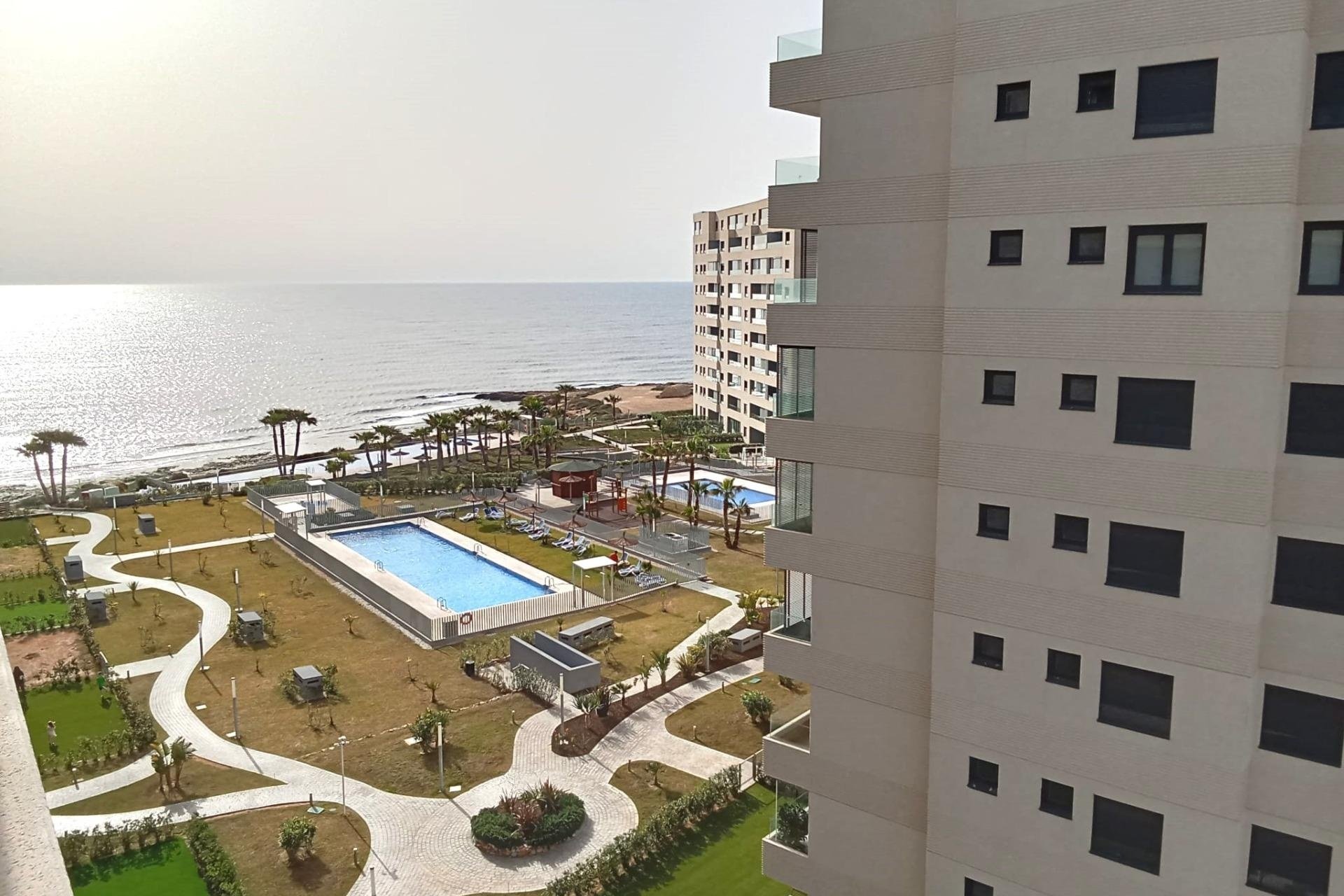 Herverkoop - Apartment -
Torrevieja - Punta Prima