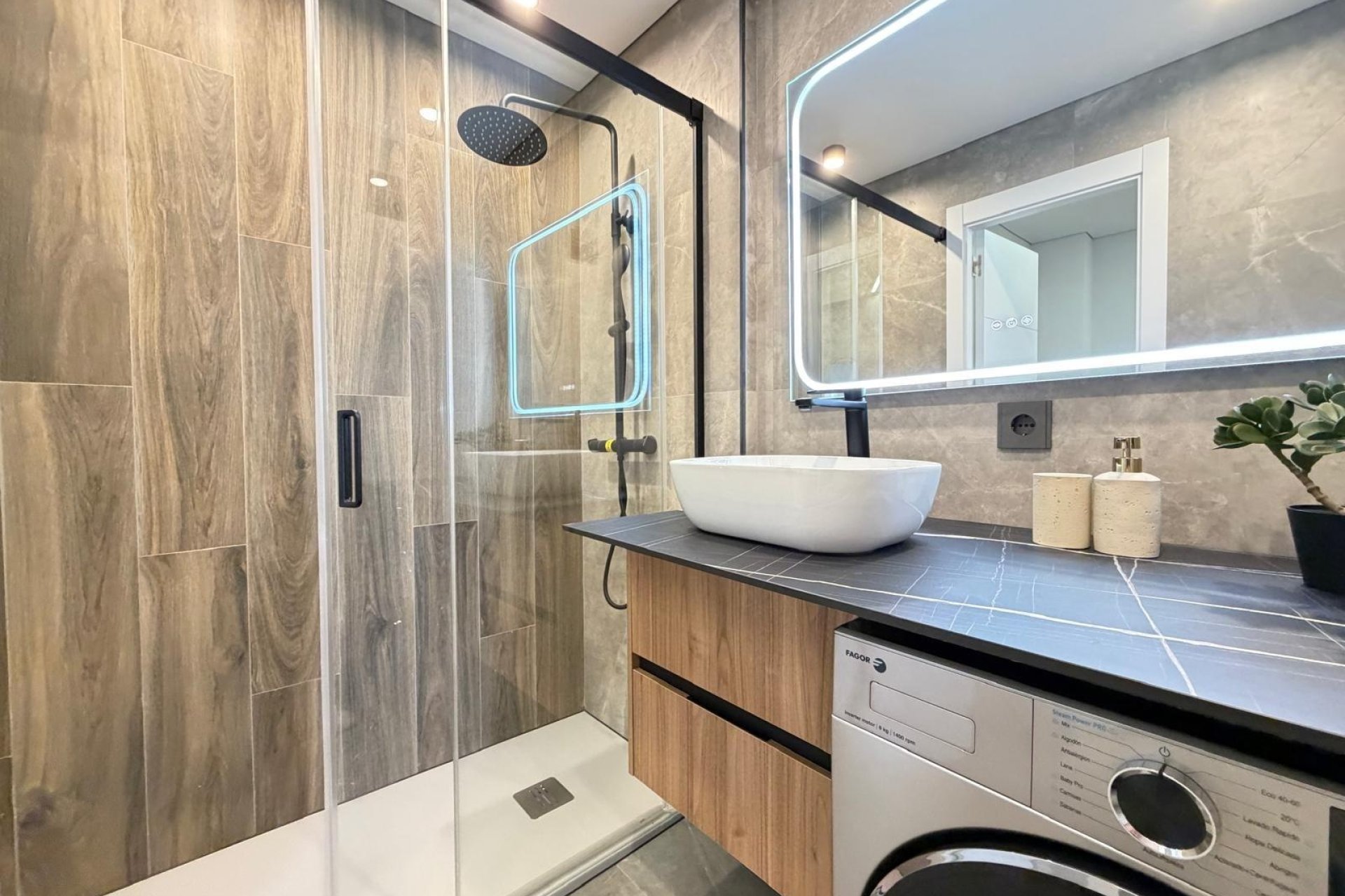 Herverkoop - Apartment -
Torrevieja - Punta Prima