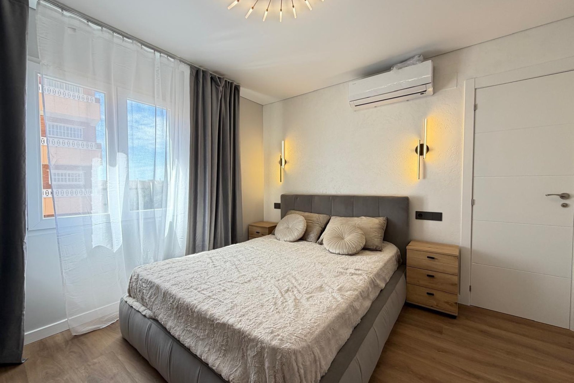 Herverkoop - Apartment -
Torrevieja - Punta Prima