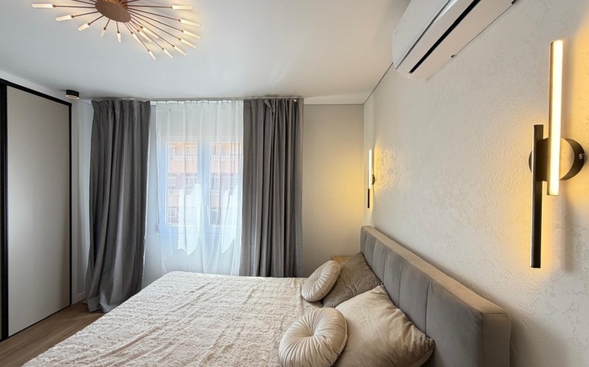 Herverkoop - Apartment -
Torrevieja - Punta Prima