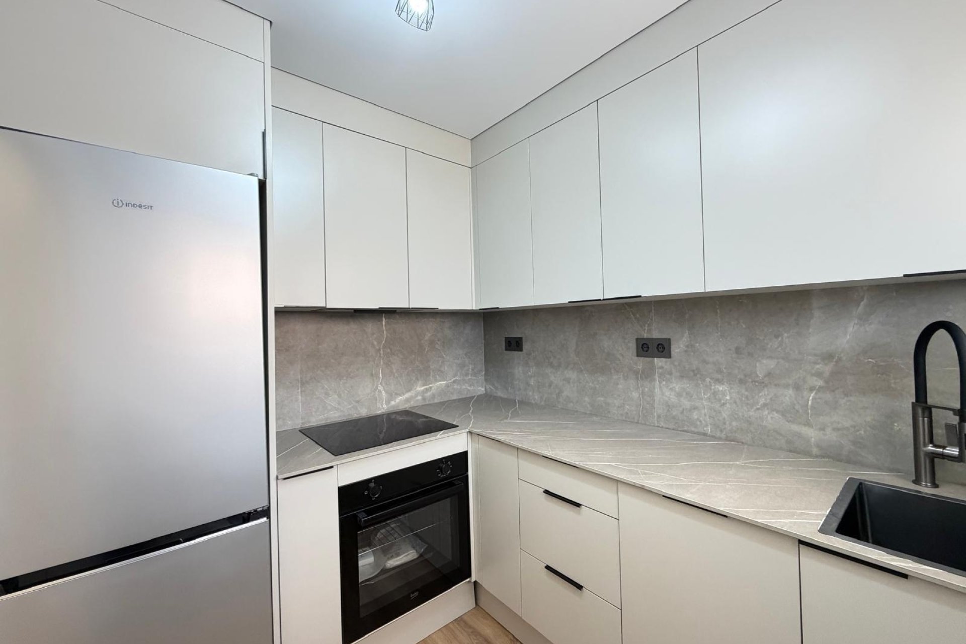 Herverkoop - Apartment -
Torrevieja - Punta Prima