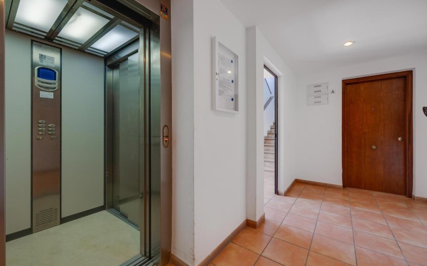 Herverkoop - Apartment -
Torrevieja - Punta Prima