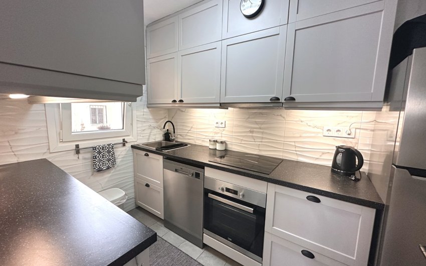 Herverkoop - Apartment -
Torrevieja - San Luis