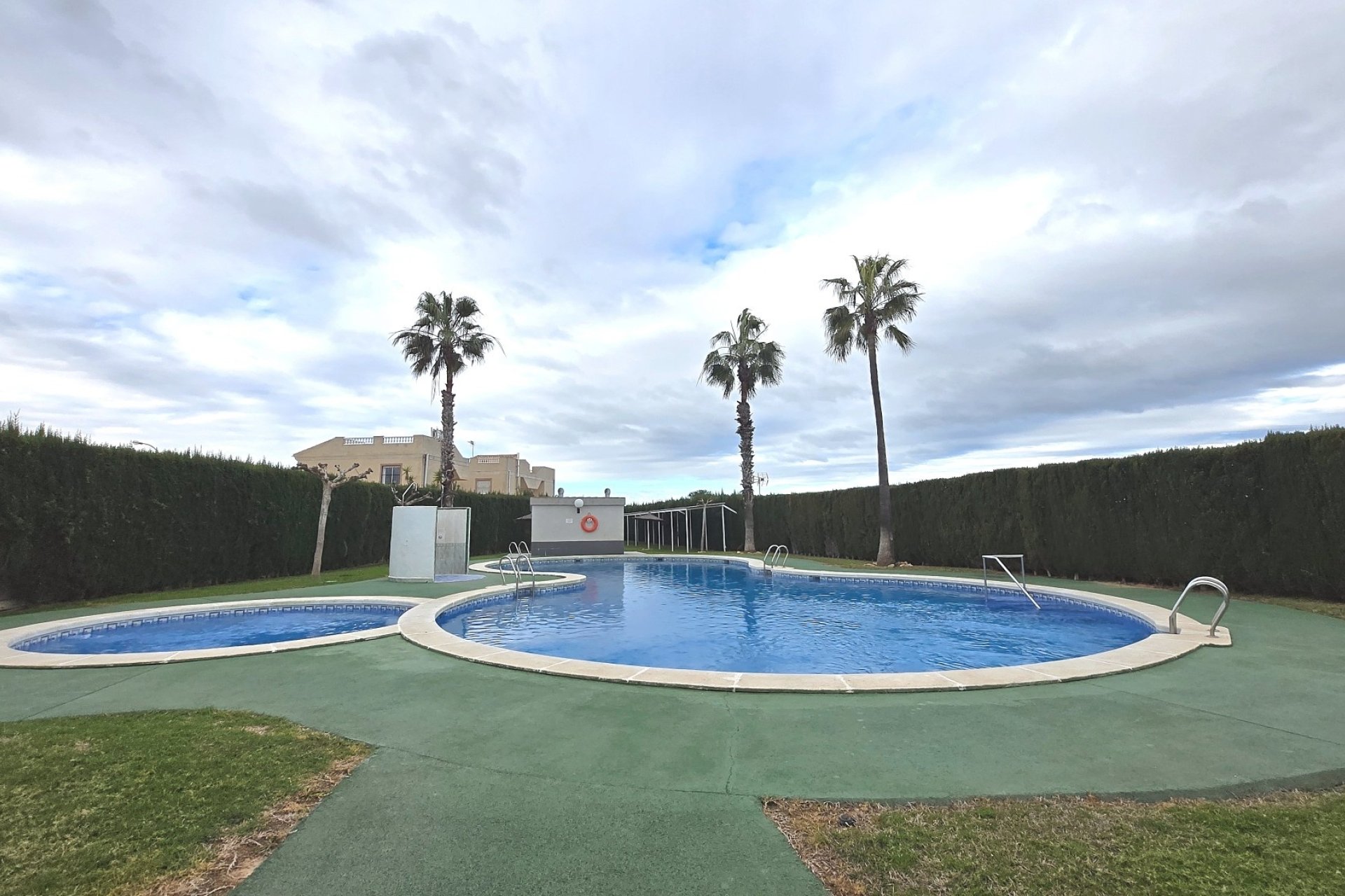Herverkoop - Apartment -
Torrevieja - San Luis