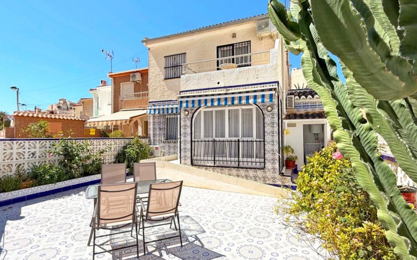 Herverkoop - Apartment -
Torrevieja - Torrelamata - La Mata