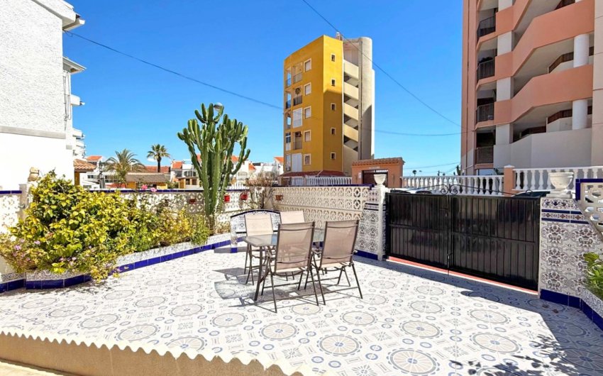 Herverkoop - Apartment -
Torrevieja - Torrelamata - La Mata