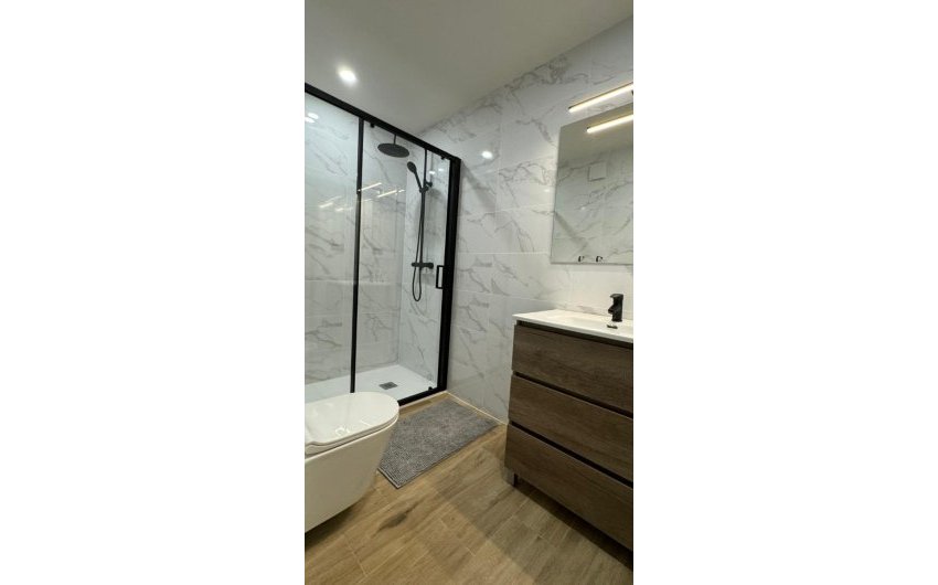 Herverkoop - Apartment -
Torrevieja