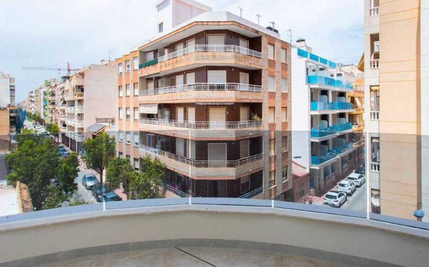 Herverkoop - Apartment -
Torrevieja