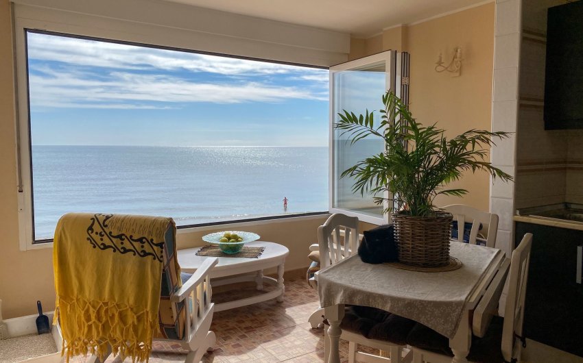 Herverkoop - Apartment -
Torrevieja