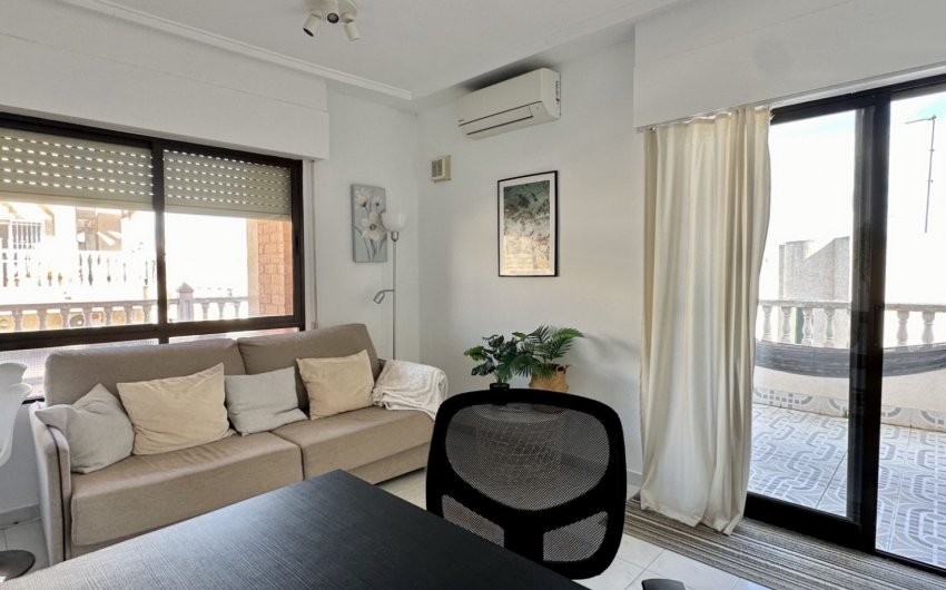 Herverkoop - Apartment -
Torrevieja