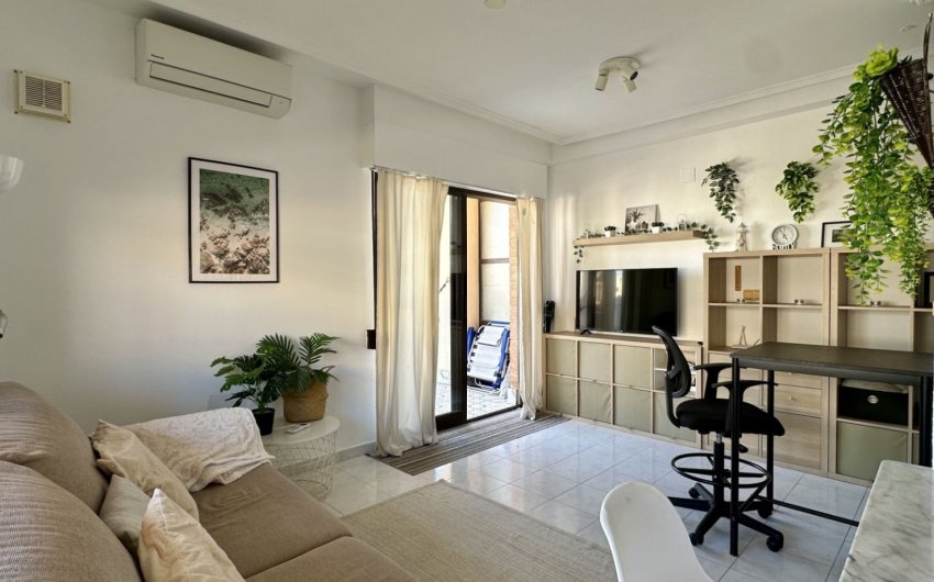 Herverkoop - Apartment -
Torrevieja