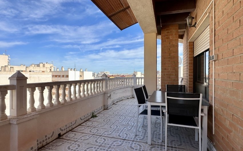 Herverkoop - Apartment -
Torrevieja