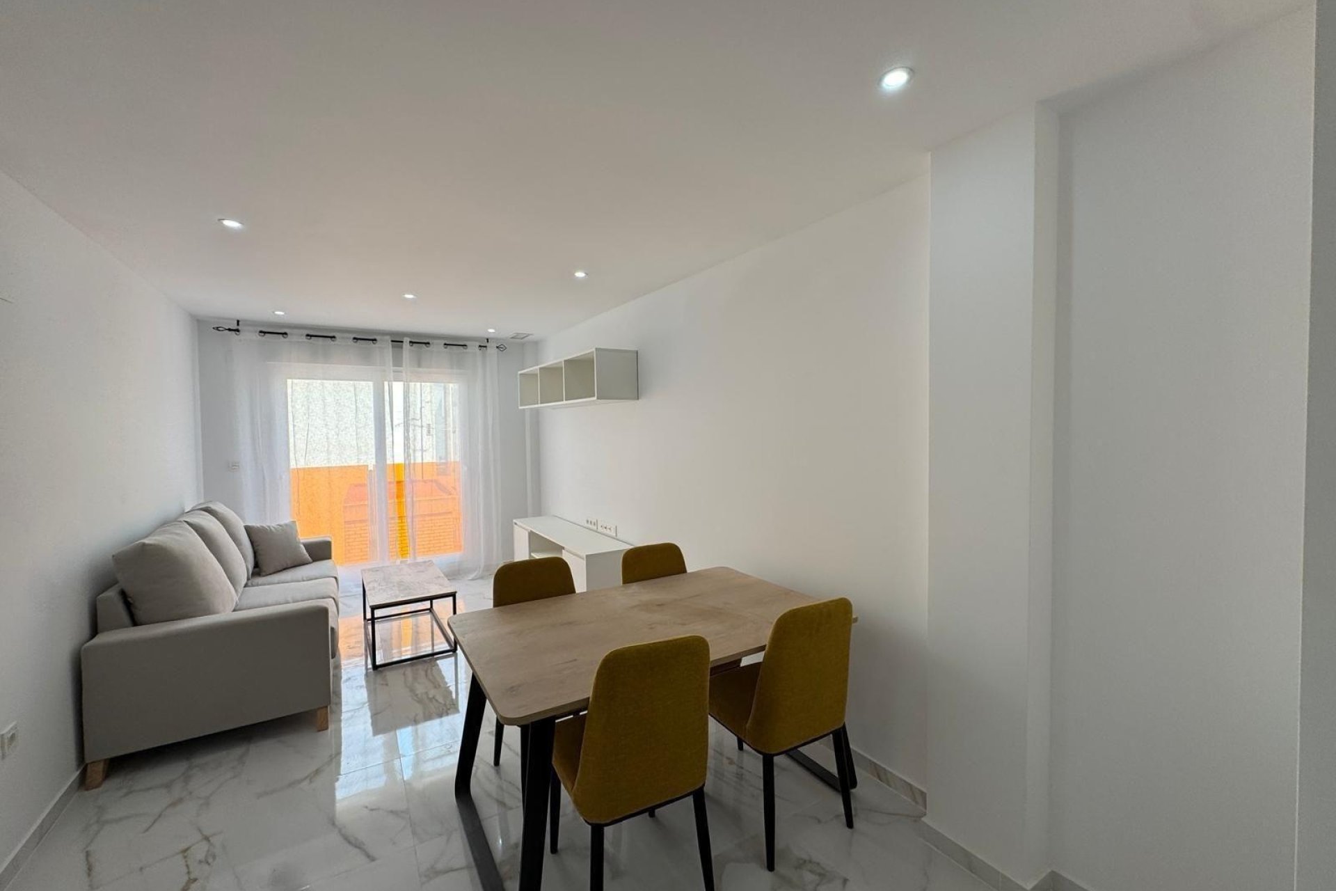 Herverkoop - Apartment -
Torrevieja