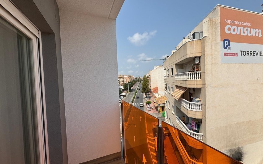 Herverkoop - Apartment -
Torrevieja