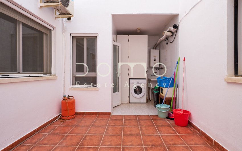 Herverkoop - Apartment -
Turre