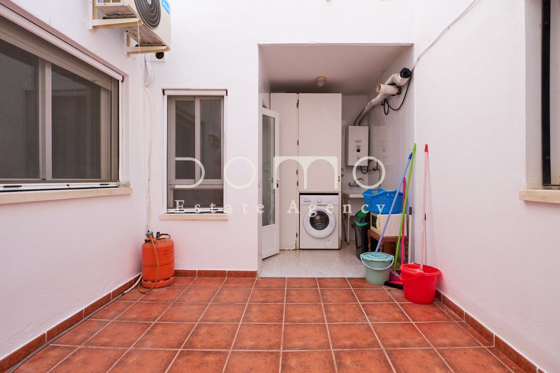 Herverkoop - Apartment -
Turre