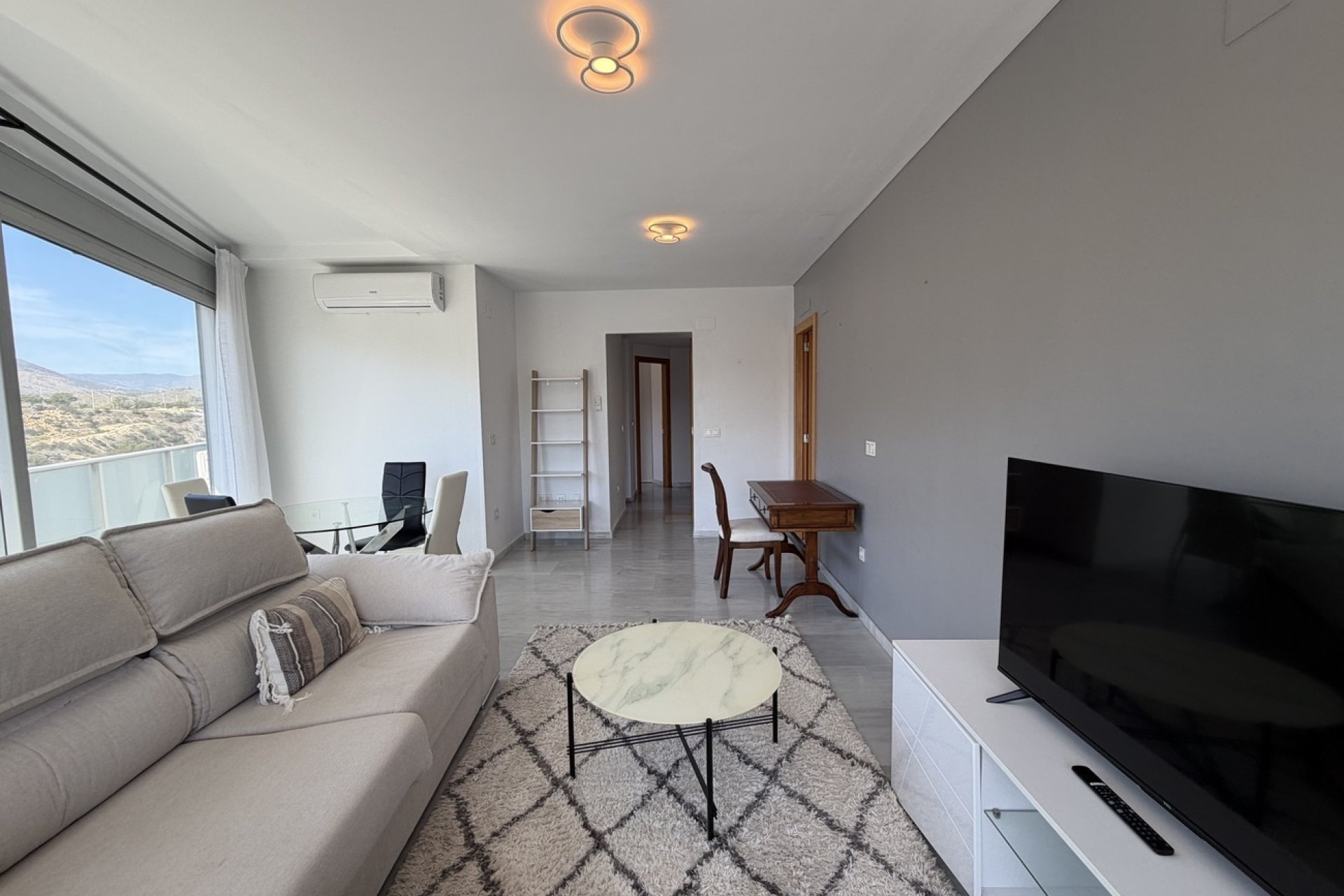 Herverkoop - Apartment -
Villajoyosa - Finestrat