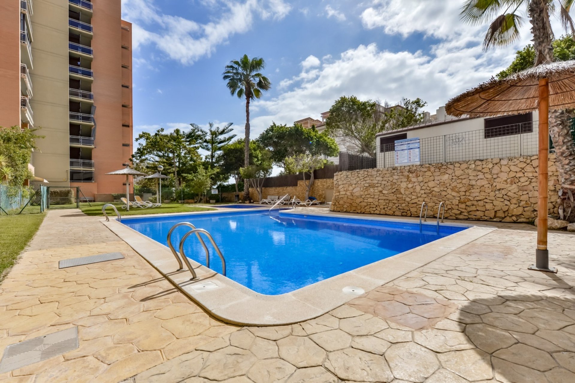 Herverkoop - Apartment -
Villajoyosa - La Cala