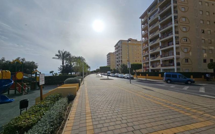 Herverkoop - Apartment -
Villajoyosa - Playa Torres