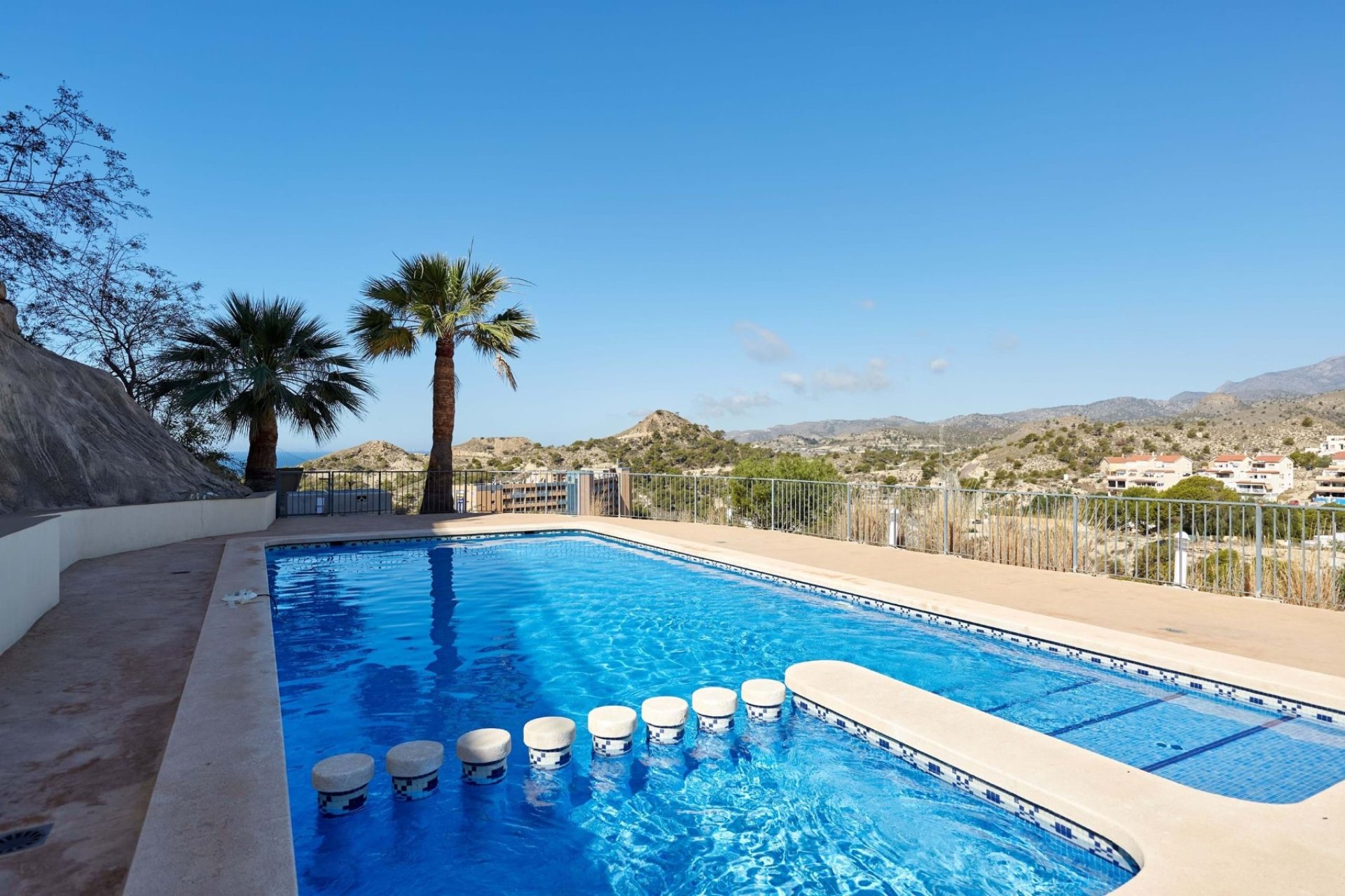 Herverkoop - Apartment -
Villajoyosa