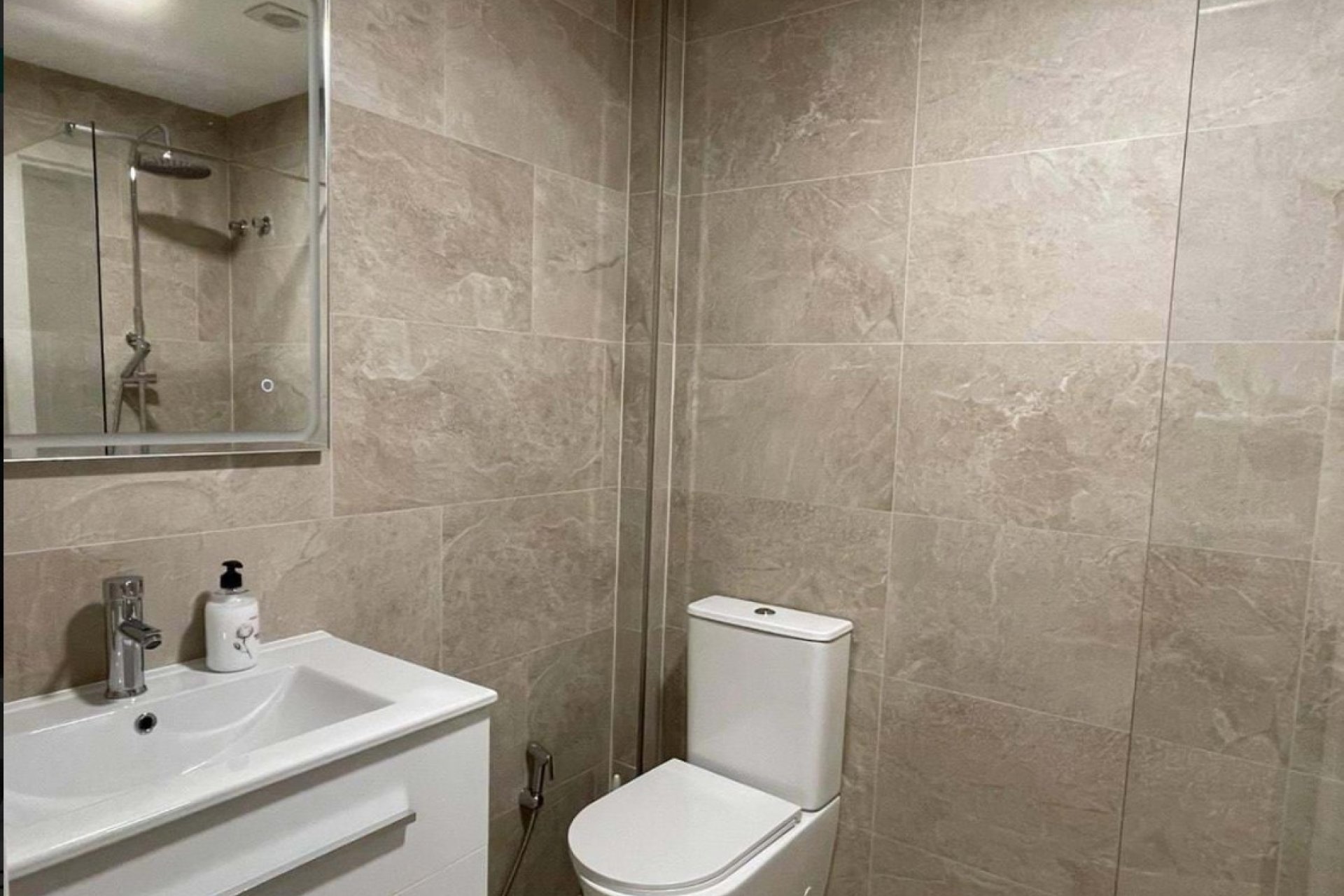 Herverkoop - Apartment -
Villajoyosa