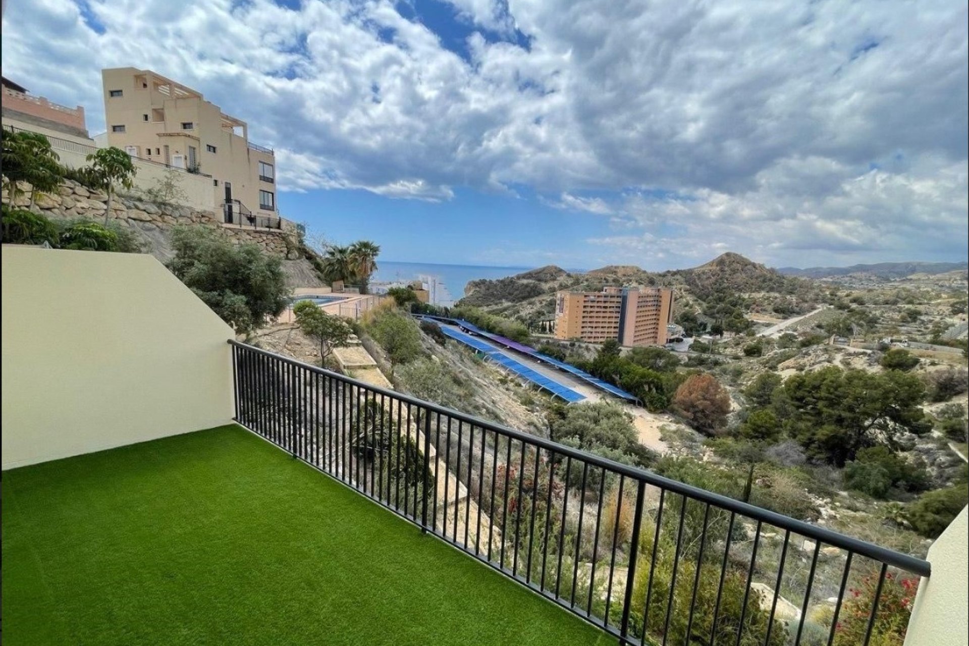 Herverkoop - Apartment -
Villajoyosa