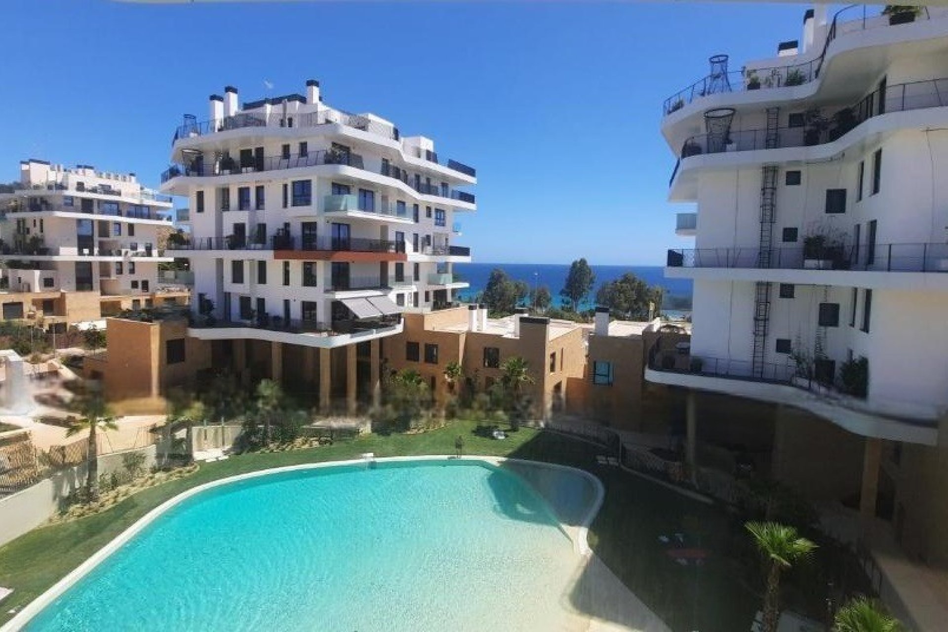 Herverkoop - Apartment -
Villajoyosa