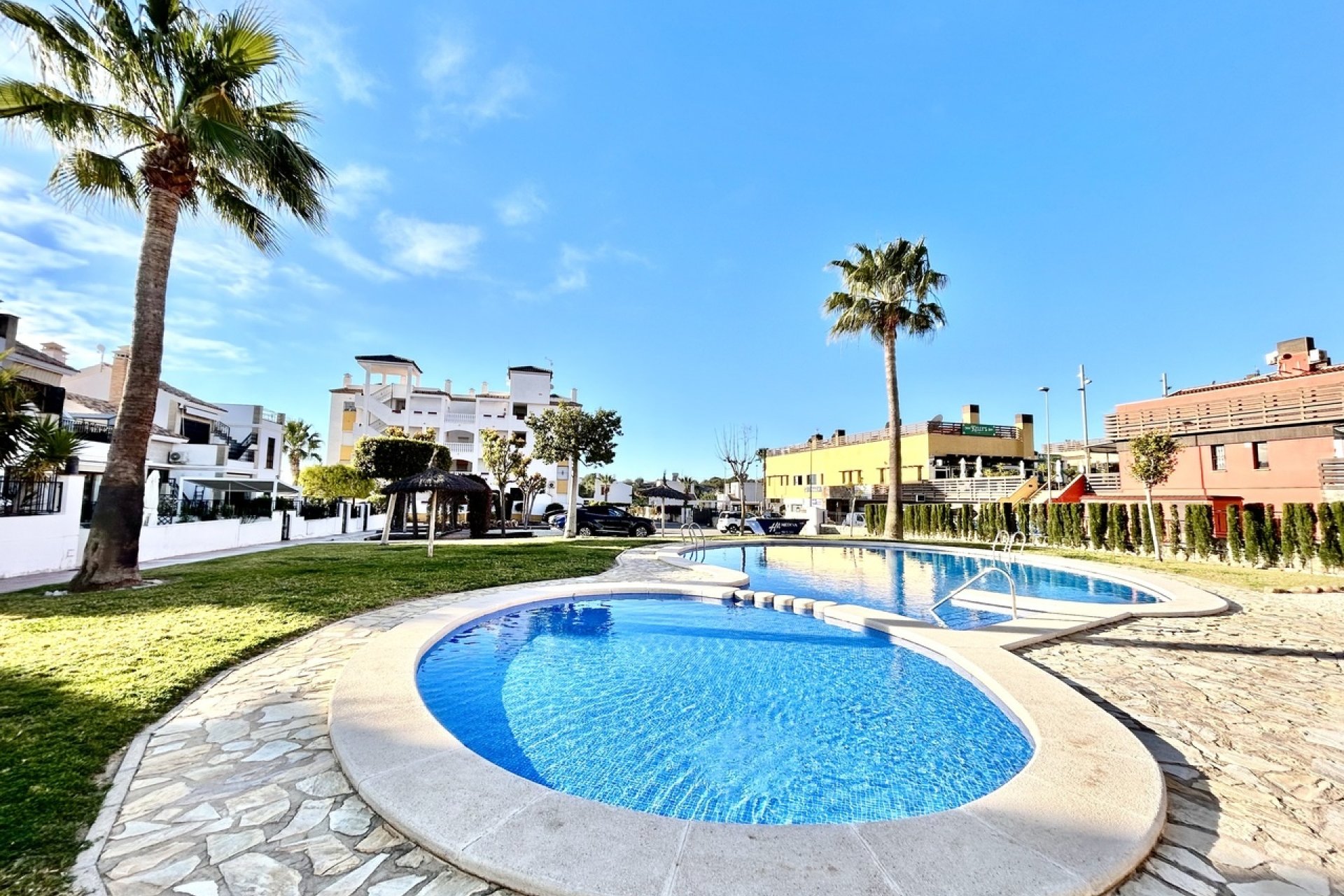 Herverkoop - Apartment -
Villamartin - Costa Blanca