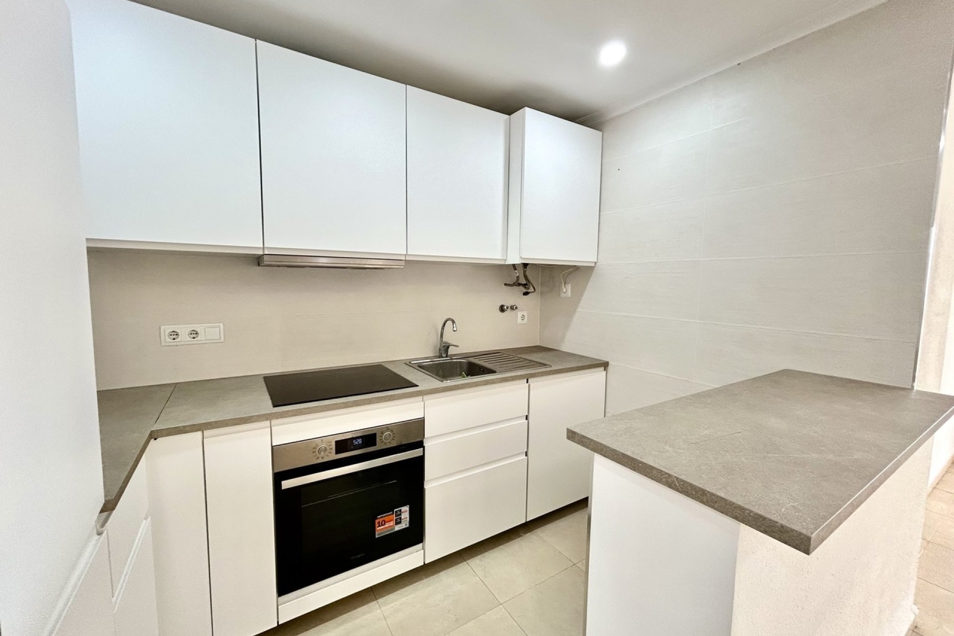 Herverkoop - Apartment -
Villamartin - Costa Blanca