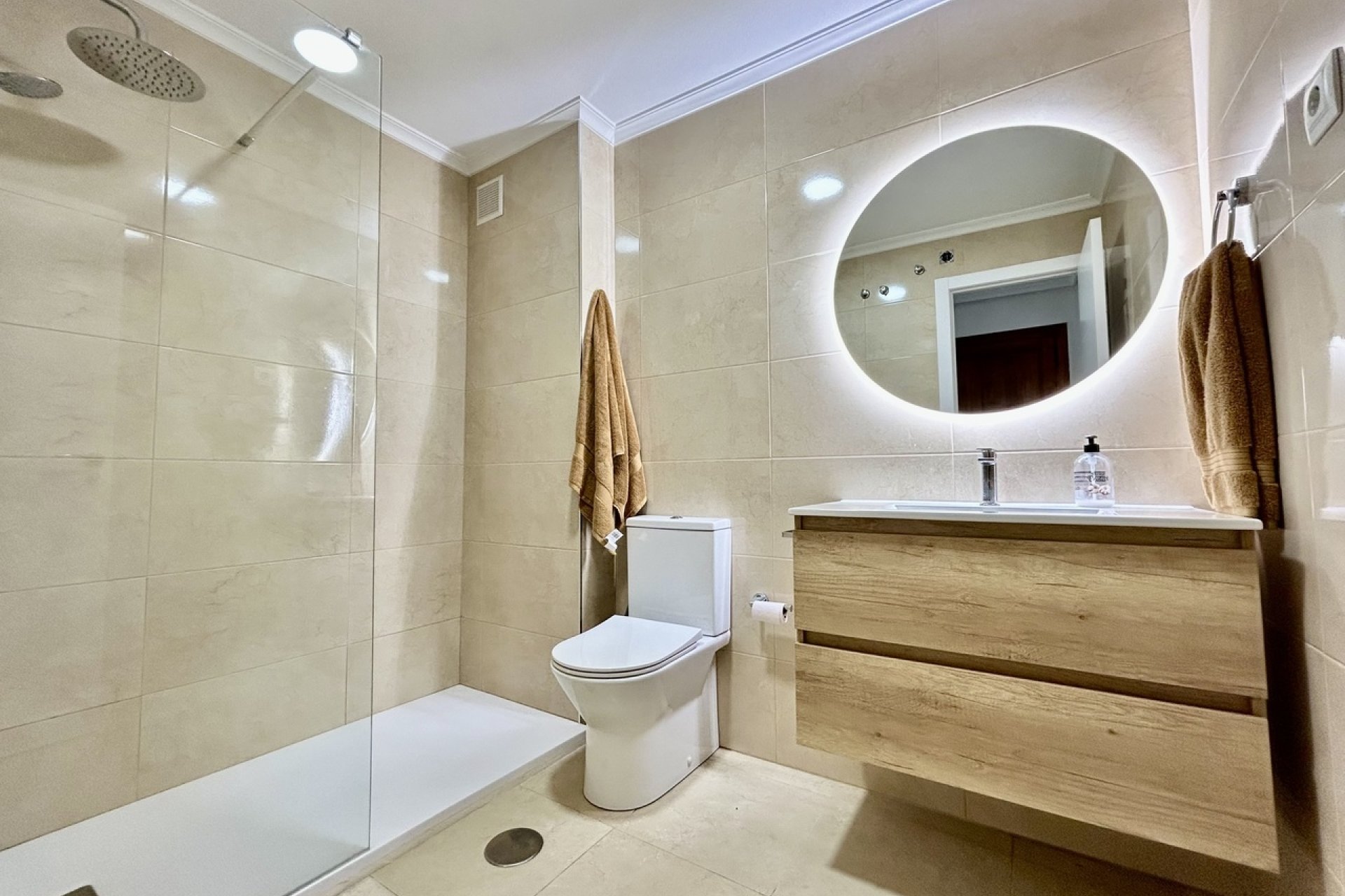 Herverkoop - Apartment -
Villamartin - Costa Blanca