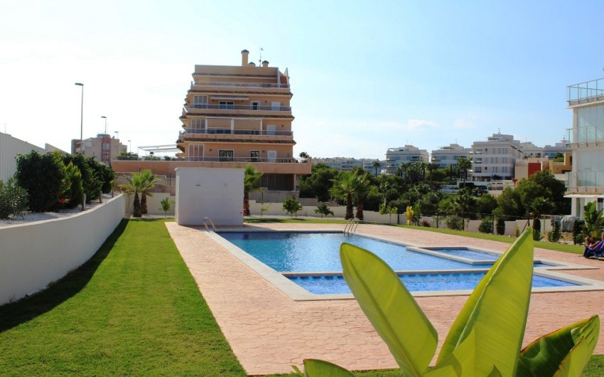 Herverkoop - Apartment -
Villamartin - Costa Blanca