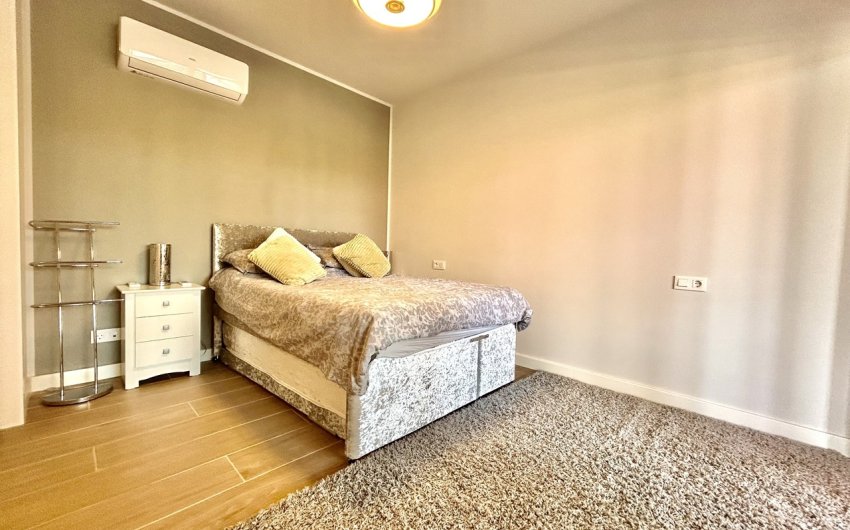 Herverkoop - Apartment -
Villamartin - Costa Blanca