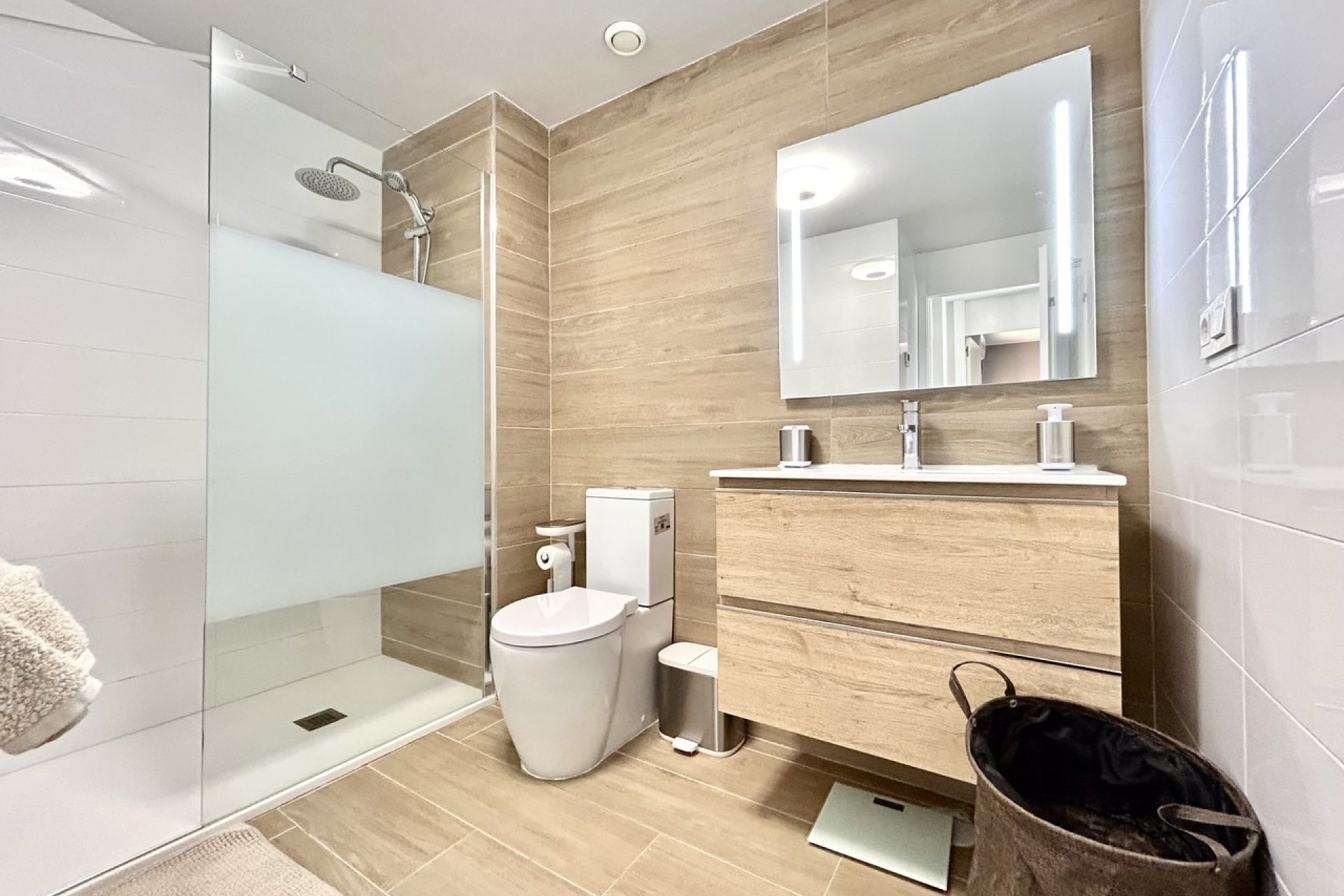 Herverkoop - Apartment -
Villamartin - Costa Blanca