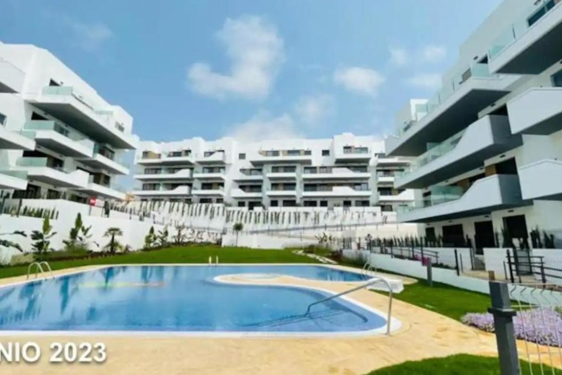 Herverkoop - Apartment -
Villamartin - Costa Blanca