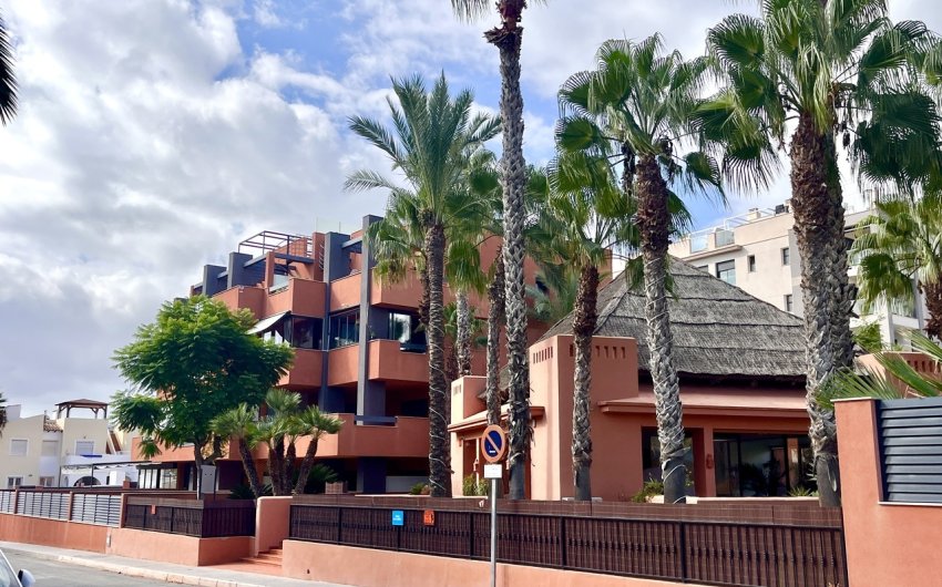 Herverkoop - Apartment -
Villamartin - Costa Blanca