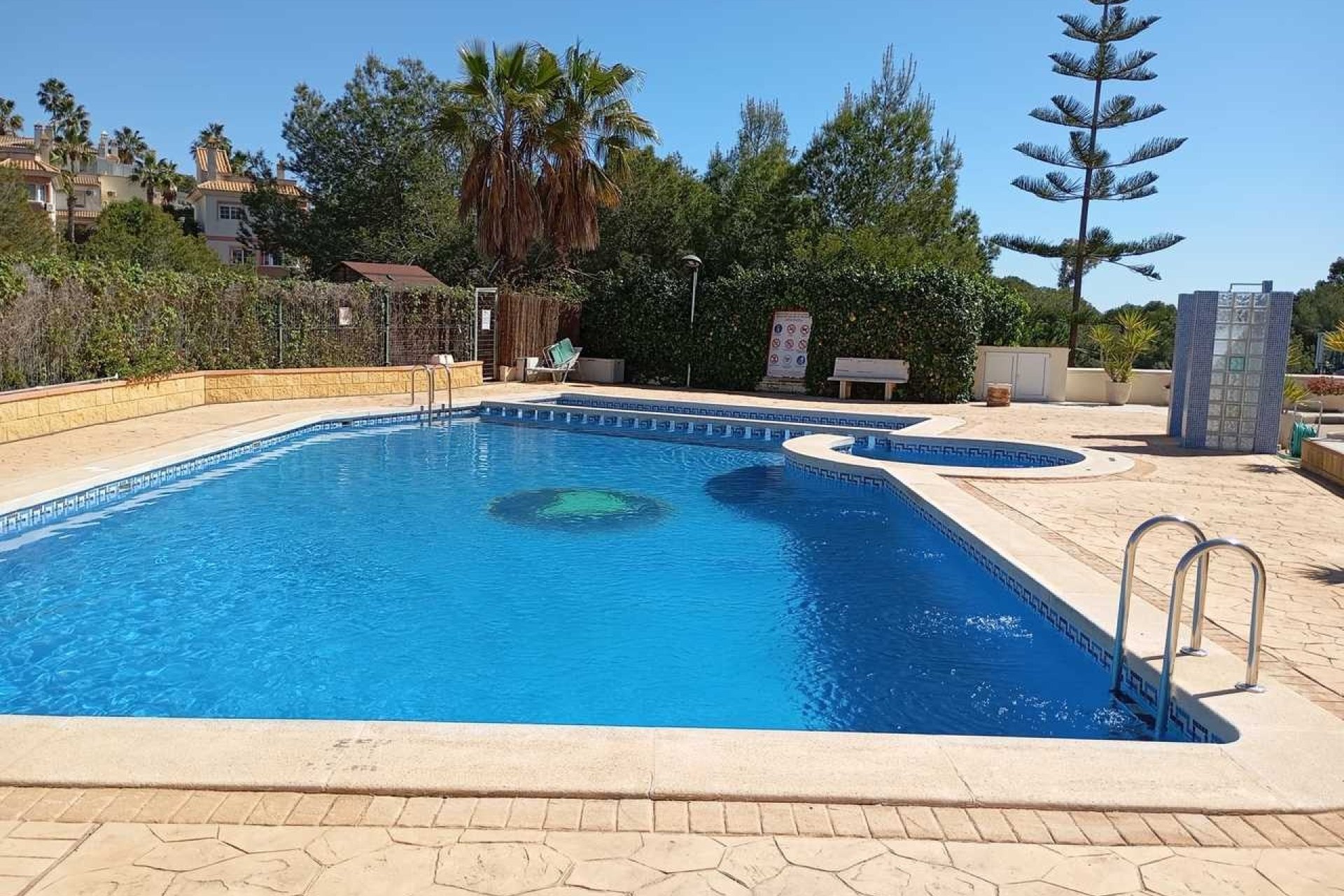 Herverkoop - Apartment -
Villamartin - Costa Blanca