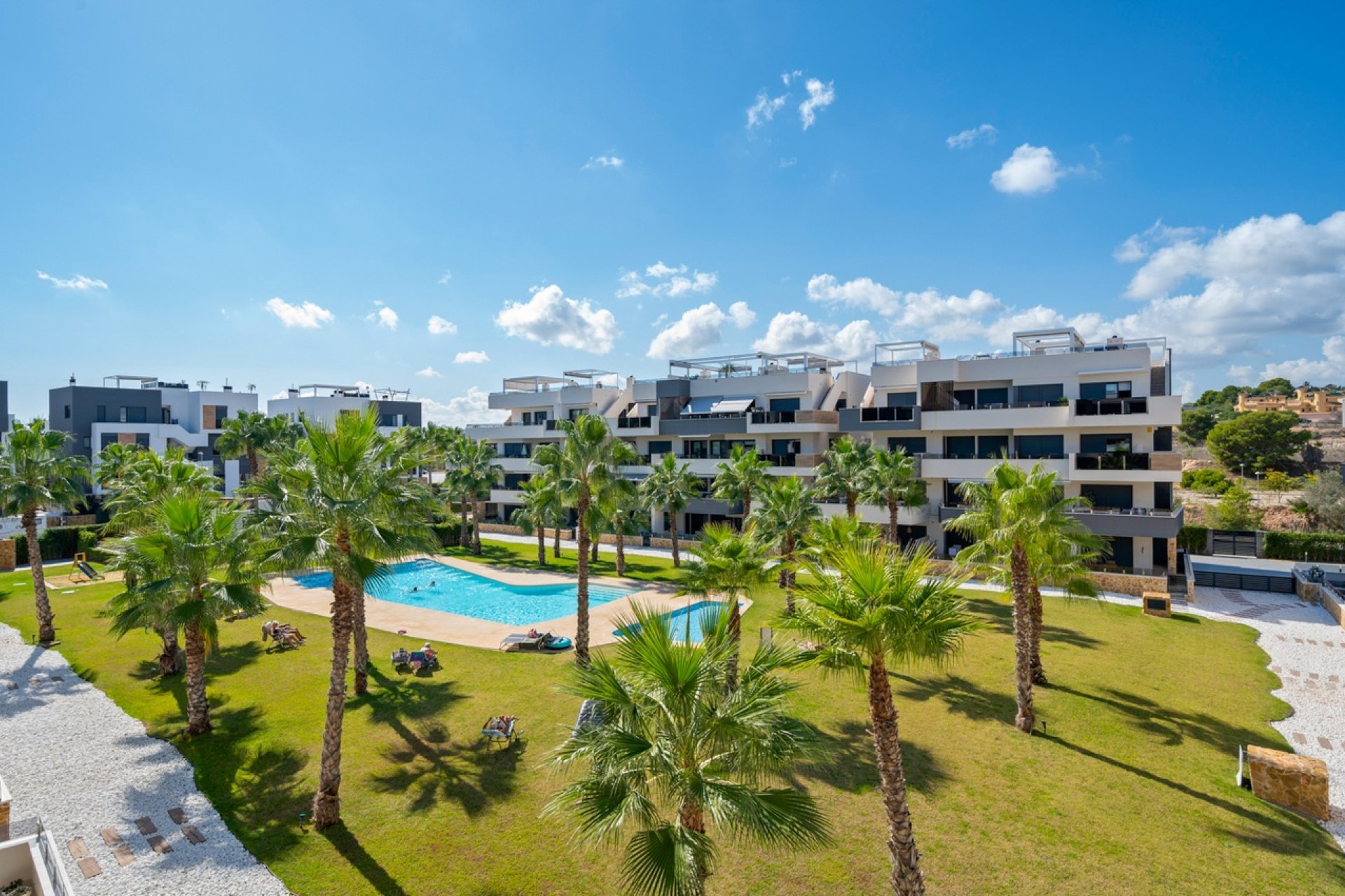 Herverkoop - Apartment -
Villamartin - Costa Blanca