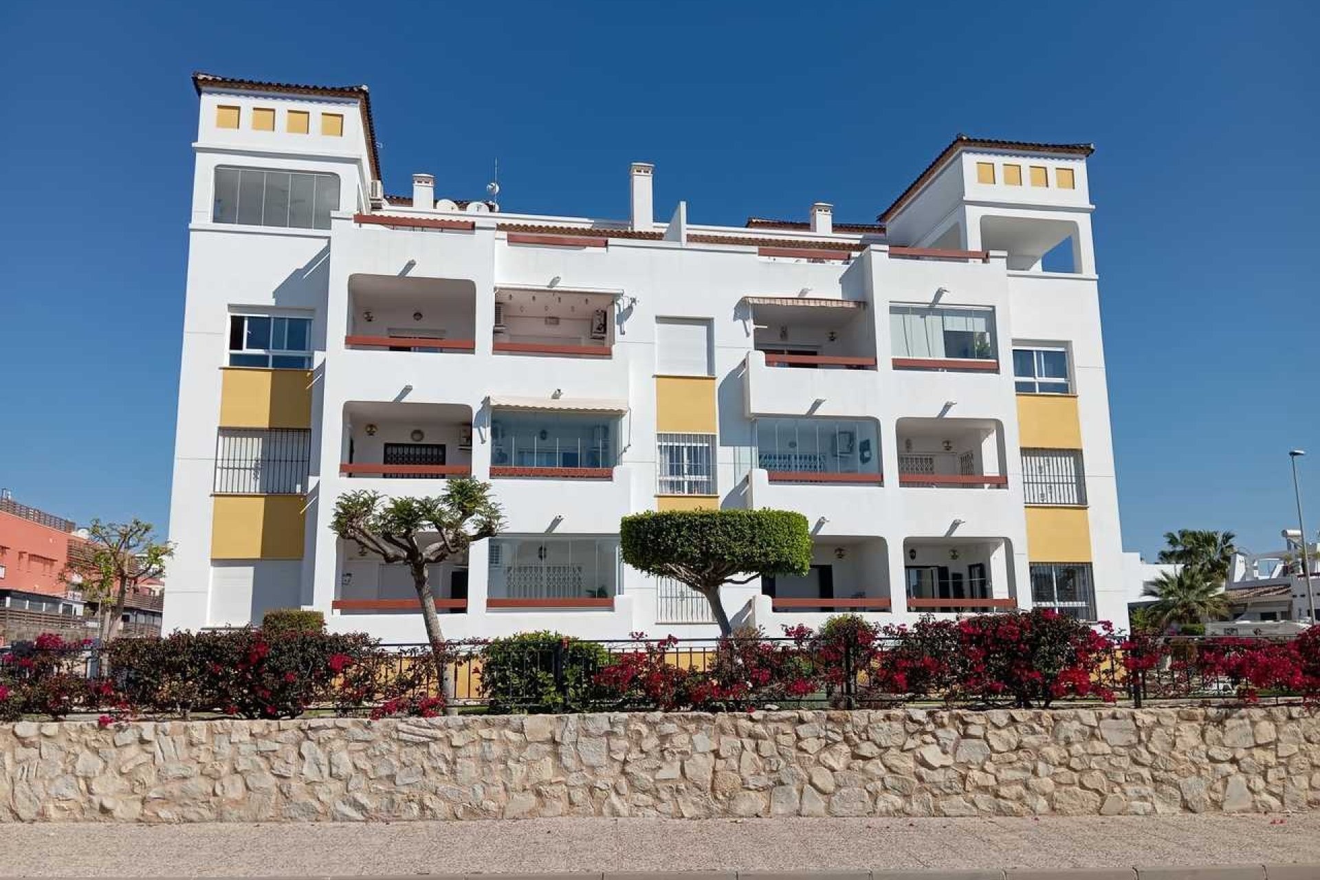 Herverkoop - Apartment -
Villamartin - Costa Blanca