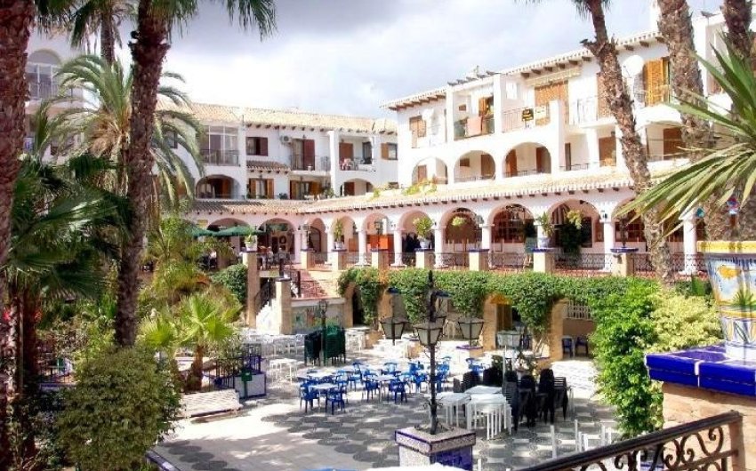 Herverkoop - Apartment -
Villamartin - Costa Blanca