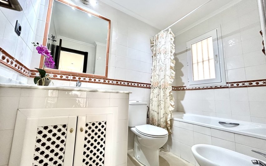 Herverkoop - Apartment -
Villamartin - Costa Blanca